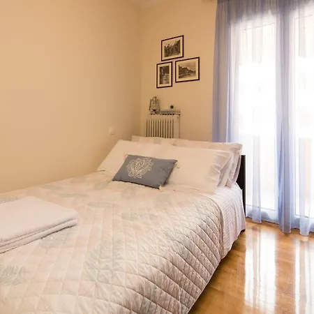 Scheria's Mon Repos Apartment